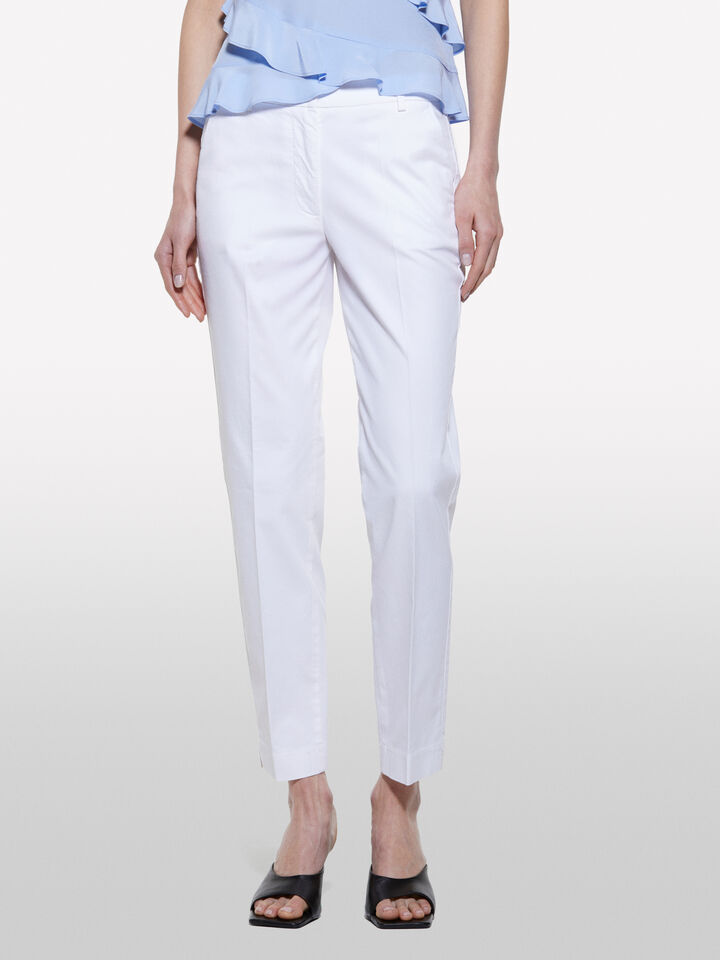 White regular fit chinos  - women's chino trousers - White | Sisley image number 4